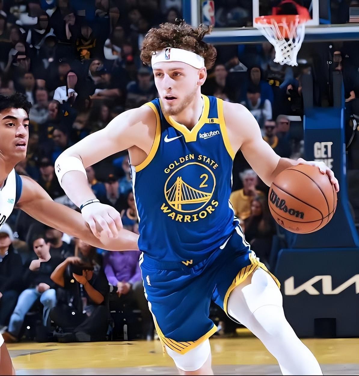 九游正版游戏下载中心包含勇士前途光明！，塔图姆新星重返赛场表现突出全场沸腾不已的词条